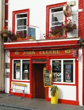 Cleere's Bar and Theatre