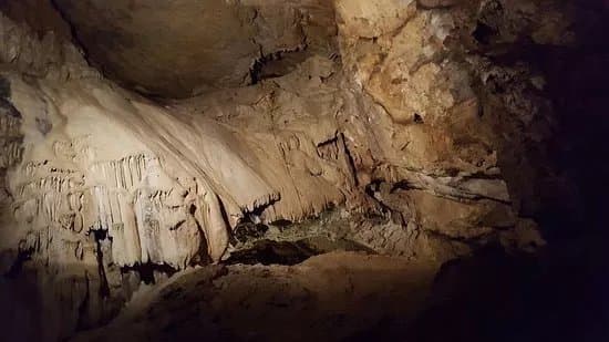 Lokvarka Cave
