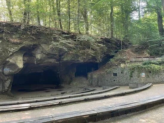 Amphitheater Breechkaul