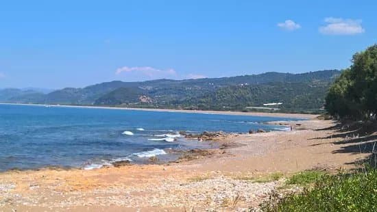 Kalo Nero Beach