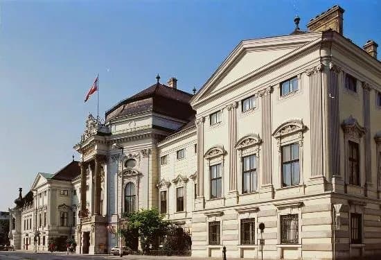 Palais Auersperg