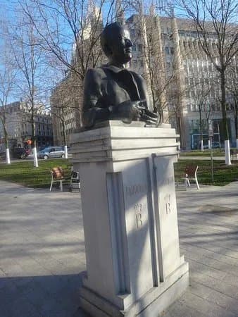 Bust of King Baudouin