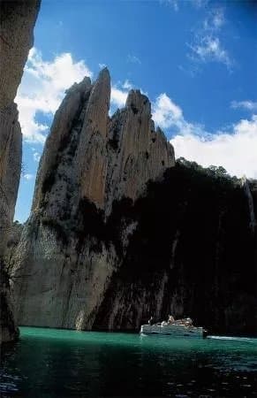 Mont-Rebei Explora