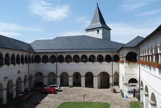 Volkskundliche Sammlungen auf Schloss Strassburg