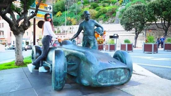 Juan Manuel Fangio Statue