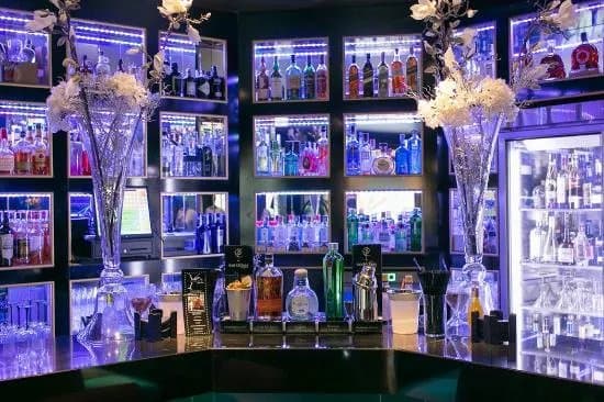 Majestic Premium Bar