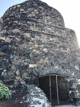 Los Hornos De Callao De Los Pozos