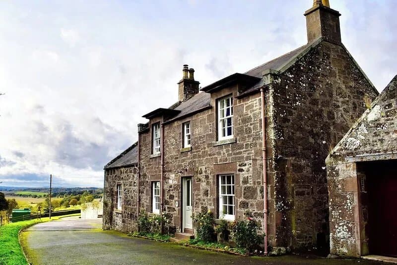 3 bedroom accommodation in St Cyrus, near Montrose