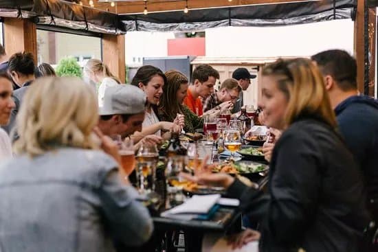 Hungry Whales Cultural and Food Tours