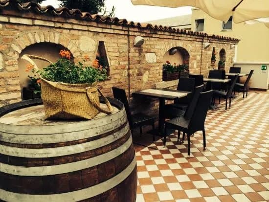 Terrazza Triclinium