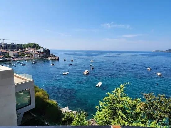 Sveti Stefan Beach