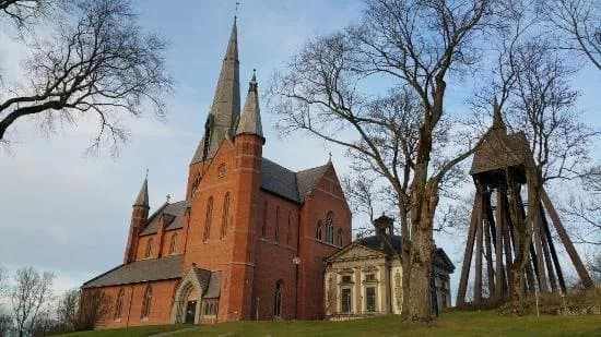 Floda kyrka