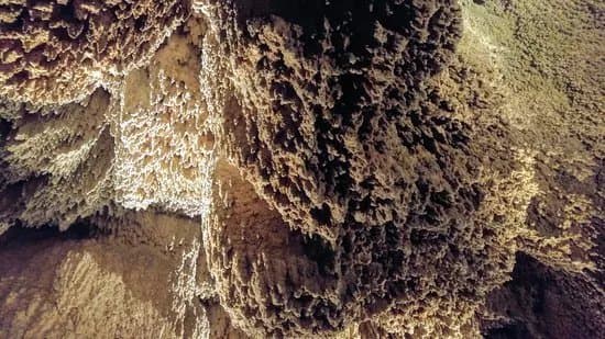 Anna Sinter Cave