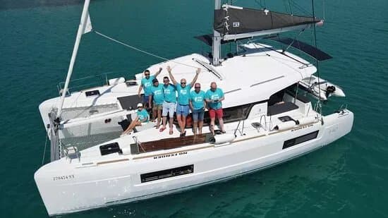 Fair Wind Yacht Charter