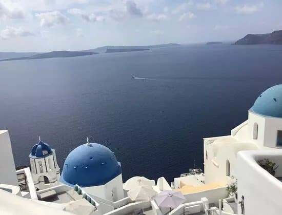 Oia's Main Street