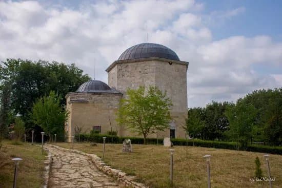 Ak yazula baba Mosque