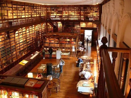 Bibliotheque patrimoniale