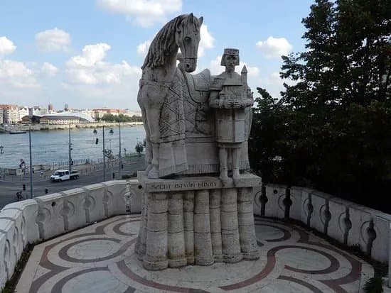 Statue of King Saint Steven