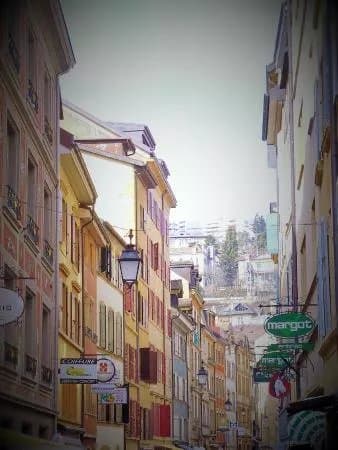 Place Pury