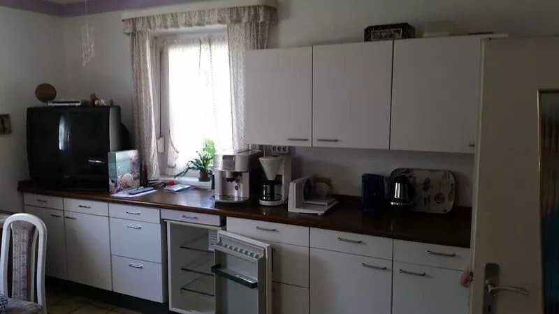 The forest is so close. Quiet cottage with large garden
