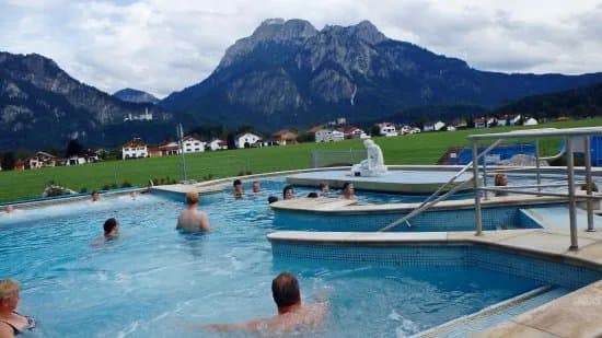 Konigliche Kristall-Therme