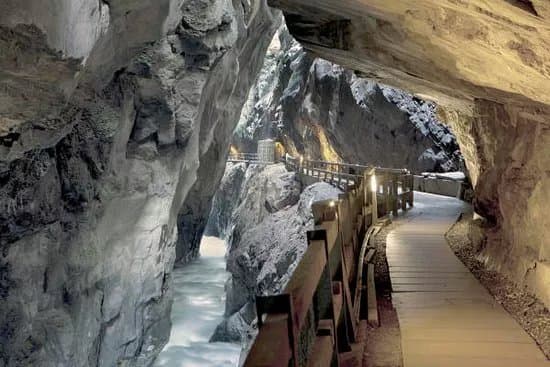 Tamina Gorge