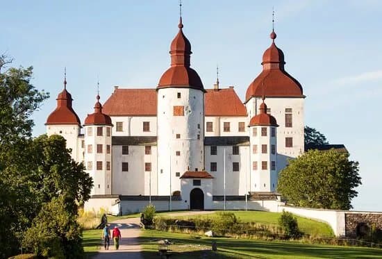 Lacko Castle