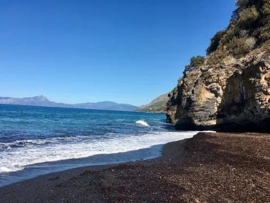 Spiaggia Nera - Cala Jannita