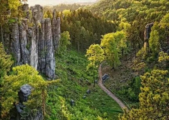 Hruba Skala - Rock City