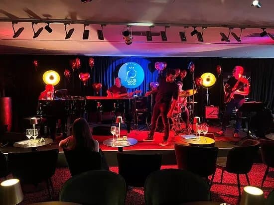Jazz Klub 300