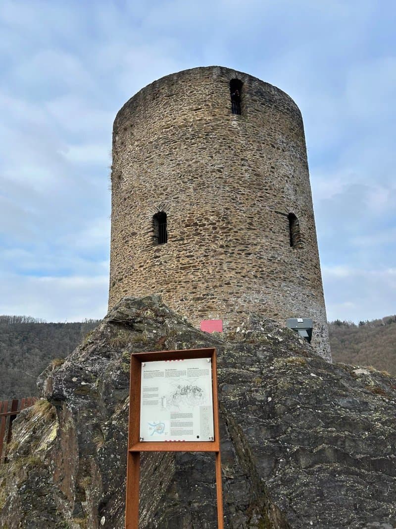 Esch-sur-sure Castle Tower