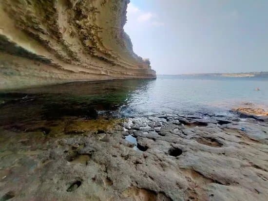 Ta Kalanka Sea Cave