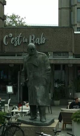 Winston Churchill Statue