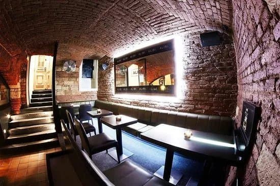 ALIBI cocktail&music bar Prague