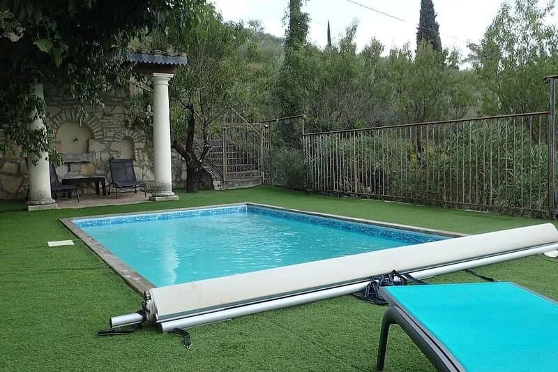 3* self-contained apartment with private pool in the heart of a thousand olive