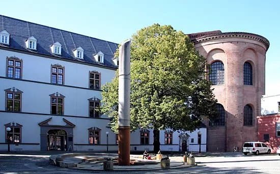 Sonnenbrunnen