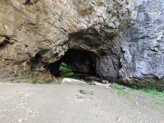 Mali Naravni Most