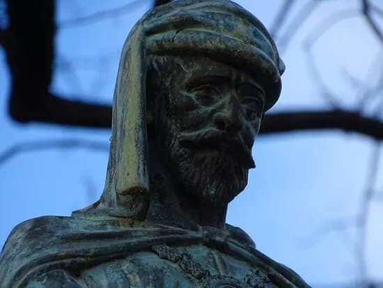 Statue of Pecz Samuel
