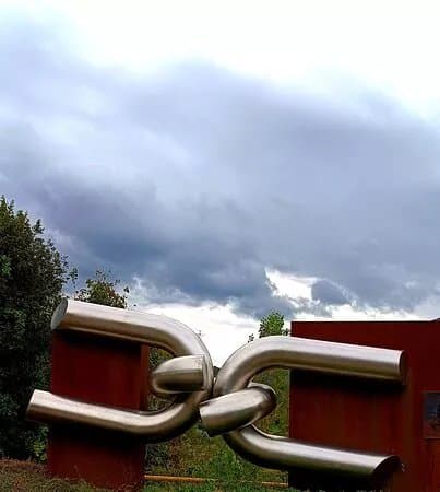 <monumento A La Liberacion>