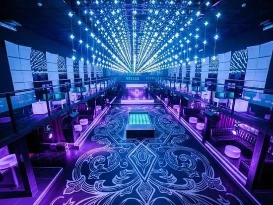 Shine Club Krakow