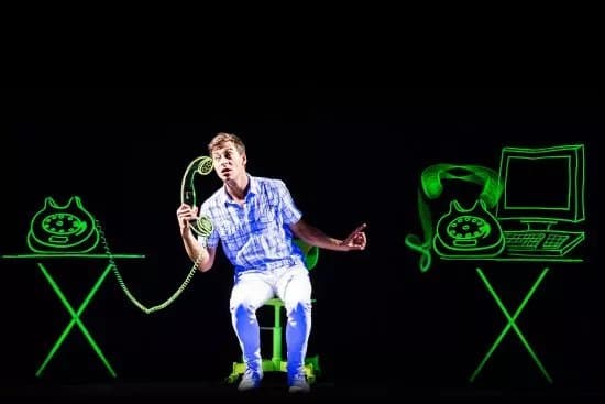 Black Light Theatre METRO