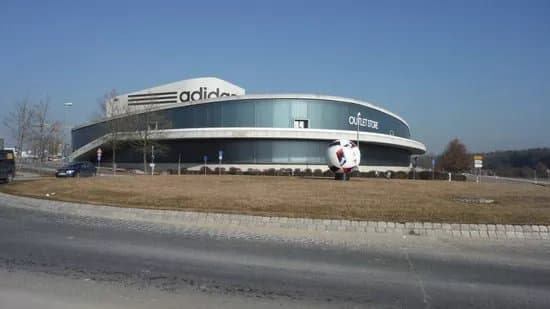 adidas Store