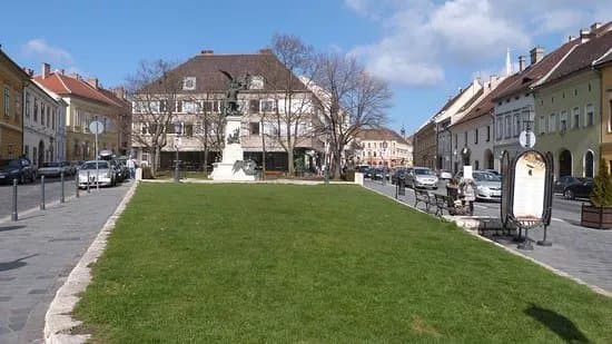 Disz Square