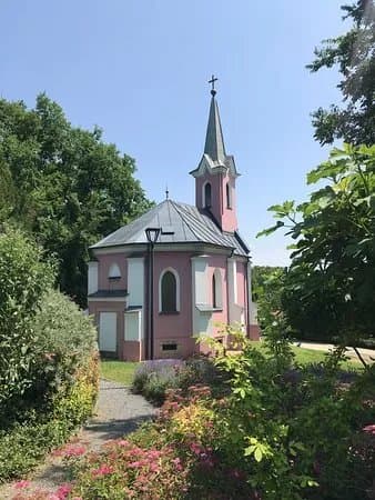 Red Chapel