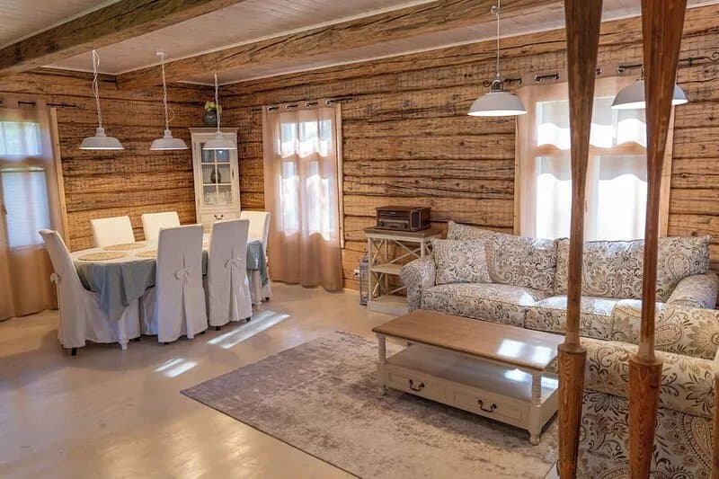 A holiday like at grandma's. Cosy cottage for families and groups of friends.
