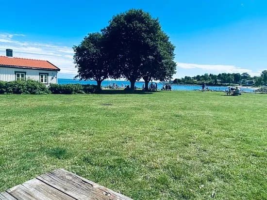 Asgardstrand Marina