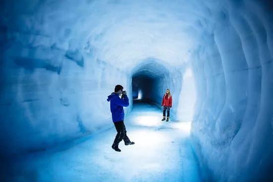 Into The Glacier