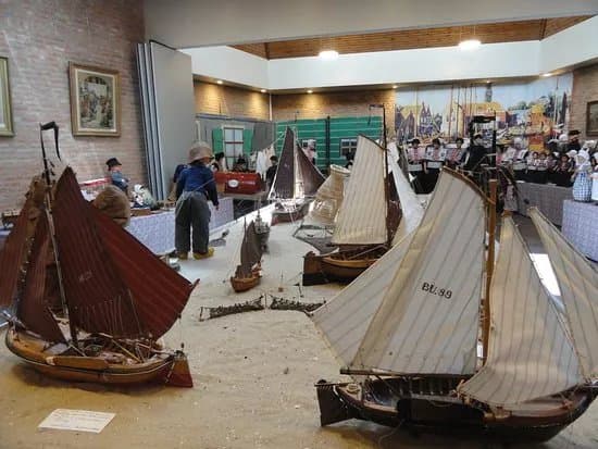 Klederdracht- en Visserijmuseum