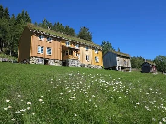 Tingvoll Museum