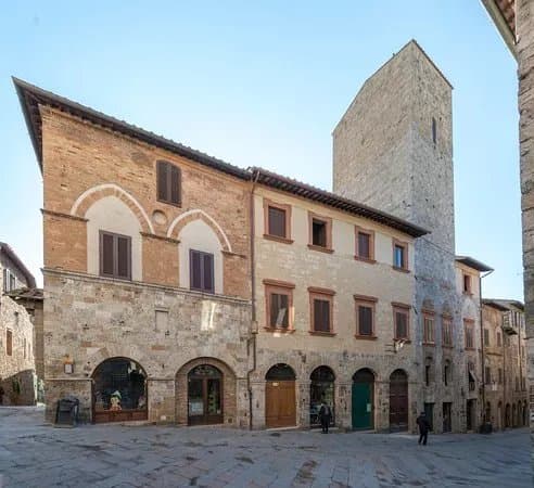 Torre e Casa Campatelli